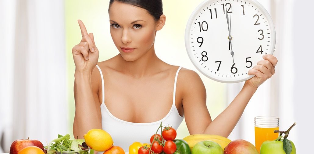 Benef&iacute;cios do jejum intermitente - Peso Menor